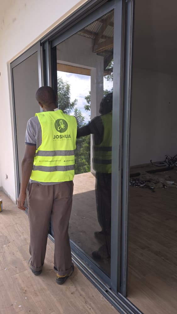 Worker installing windows